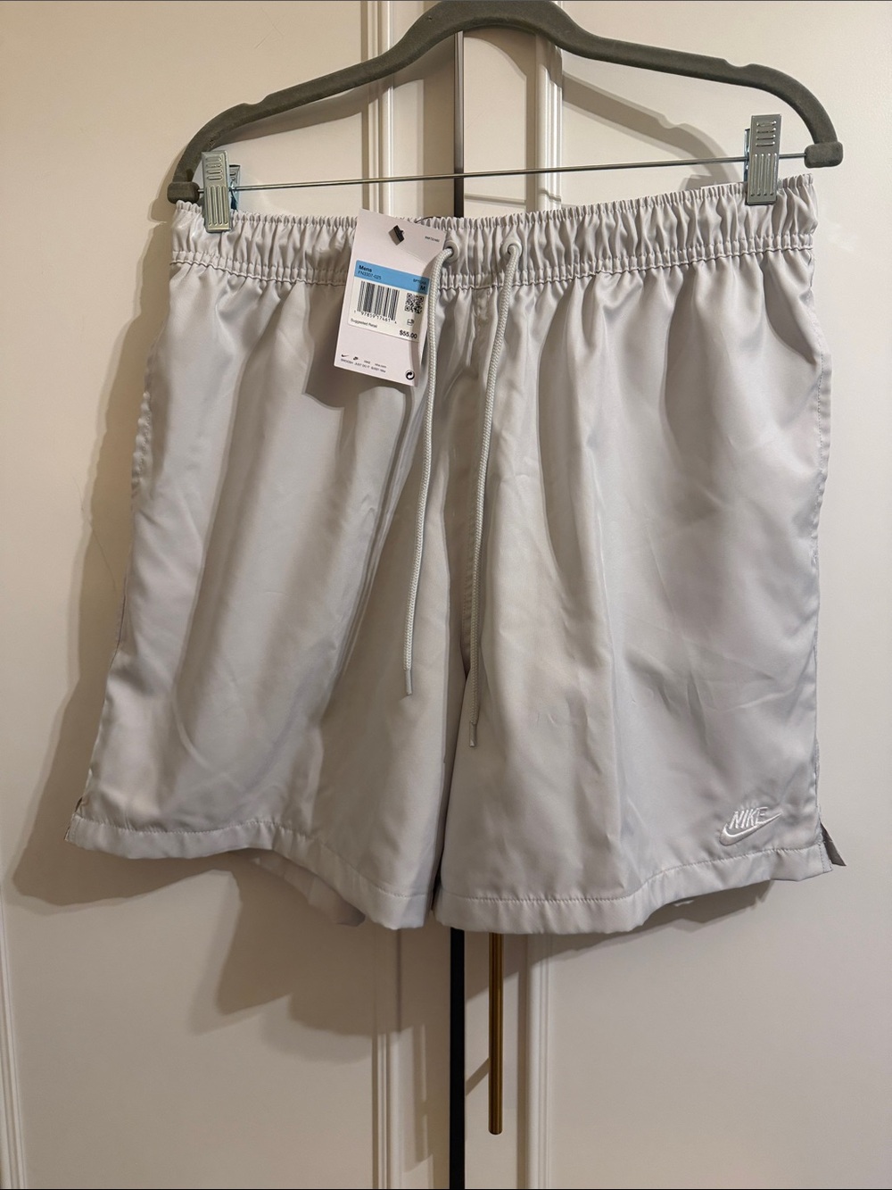 Nike Men's Light Grey Athletic Drawstring Shorts